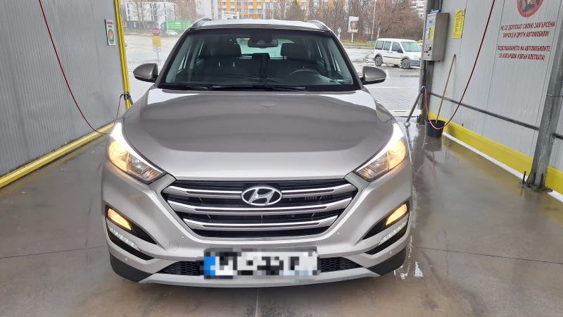 Hyundai Tucson, снимка 2 - Автомобили и джипове - 48174087