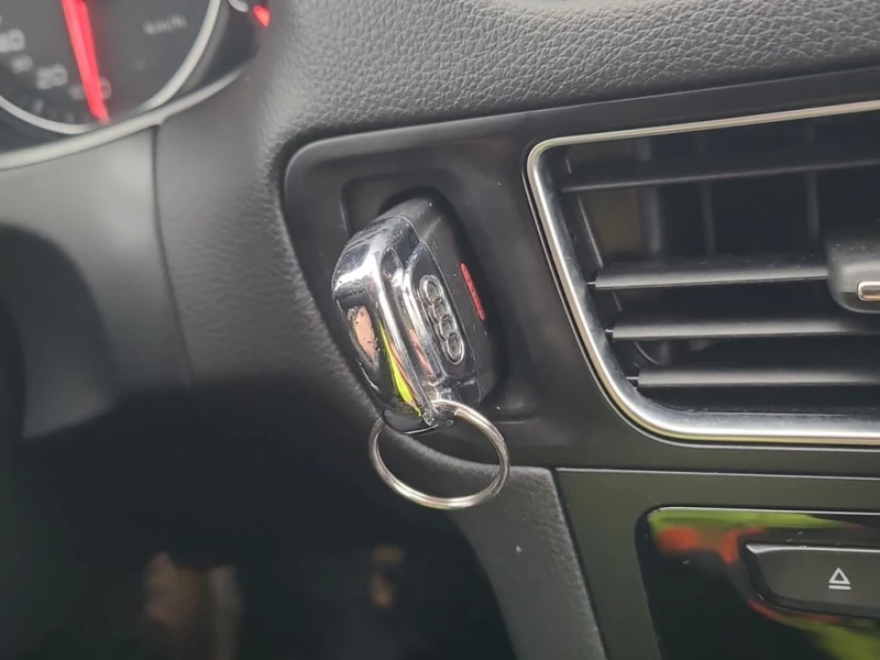 Audi Q5 * 3.0T Progressiv * CARFAX * , снимка 11 - Автомобили и джипове - 53276824