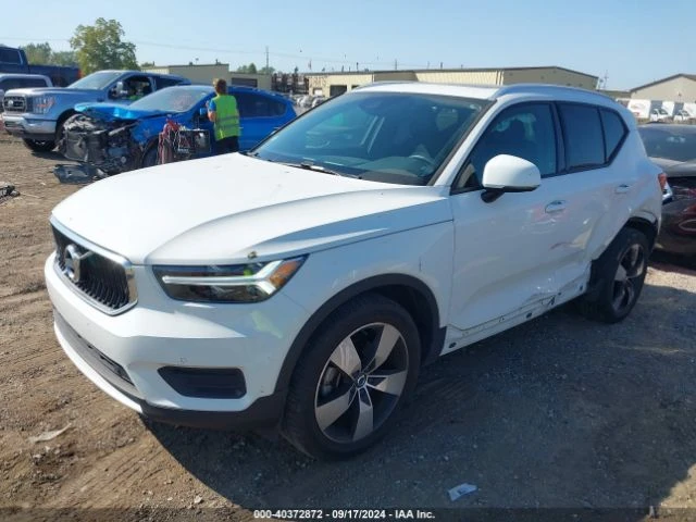 Volvo XC40 T5 MOMENTUM * Kупи сега * Без търг * Фиксирана цен, снимка 2 - Автомобили и джипове - 47526127