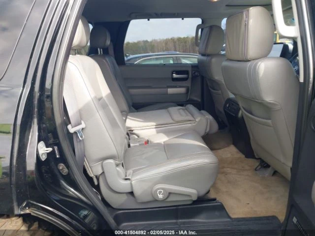 Toyota Sequoia, снимка 8 - Автомобили и джипове - 49289865