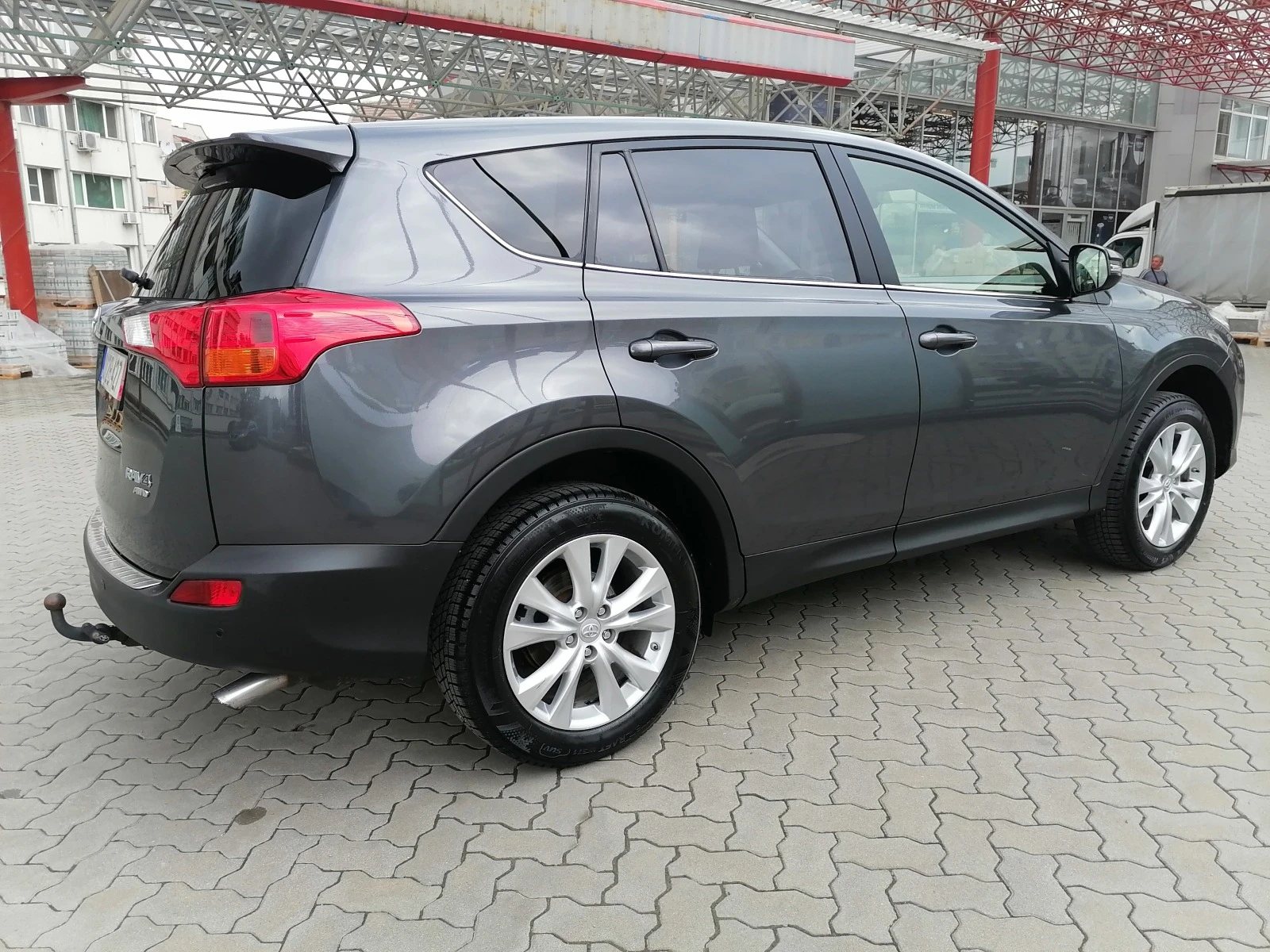 Toyota Rav4 2.0i 4x4 - изображение 5