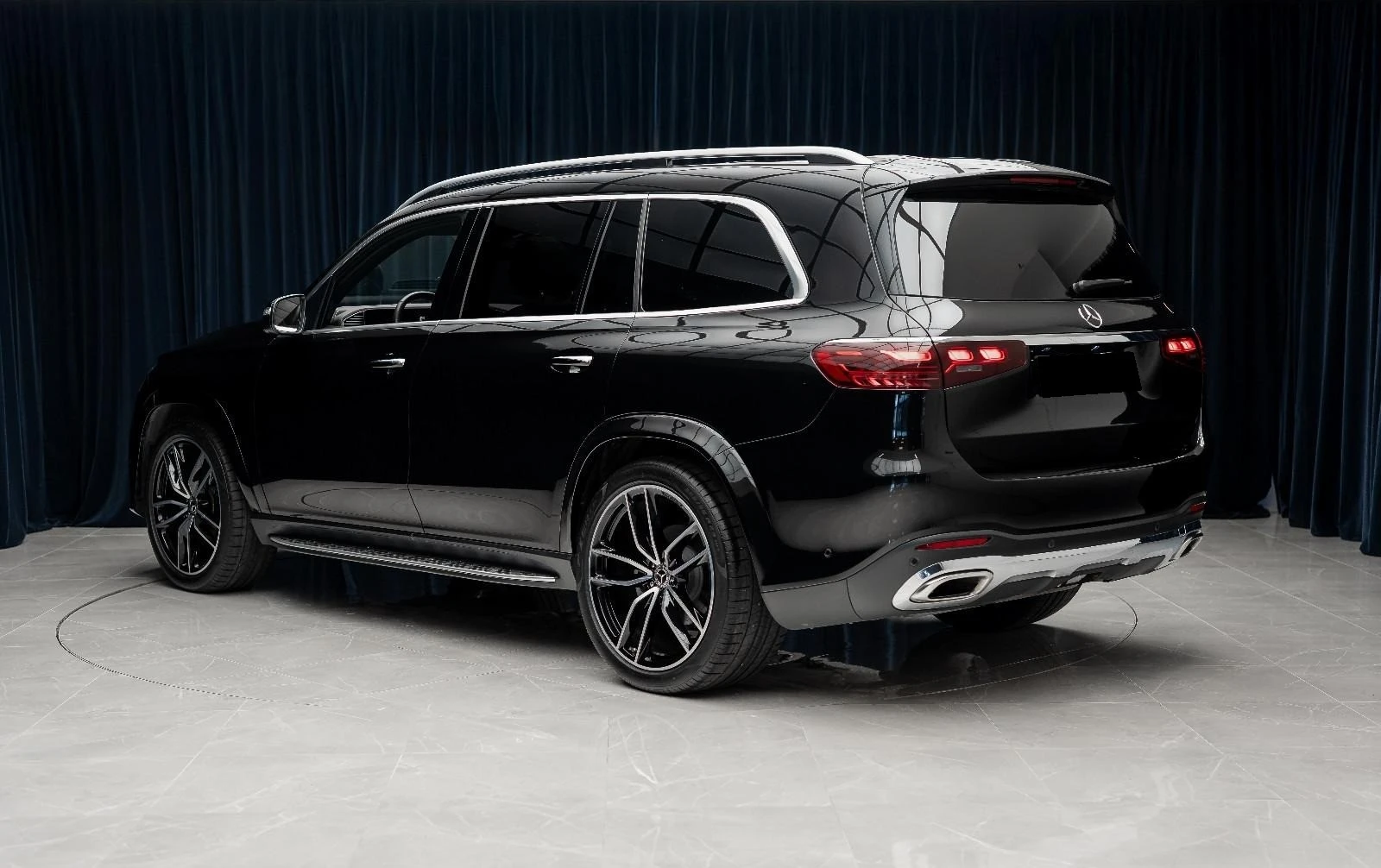 Mercedes-Benz GLS580 AMG/4-MATIC/FACELIFT/EXCLUSIV/BURM/PANO/HEADUP/360 - изображение 4