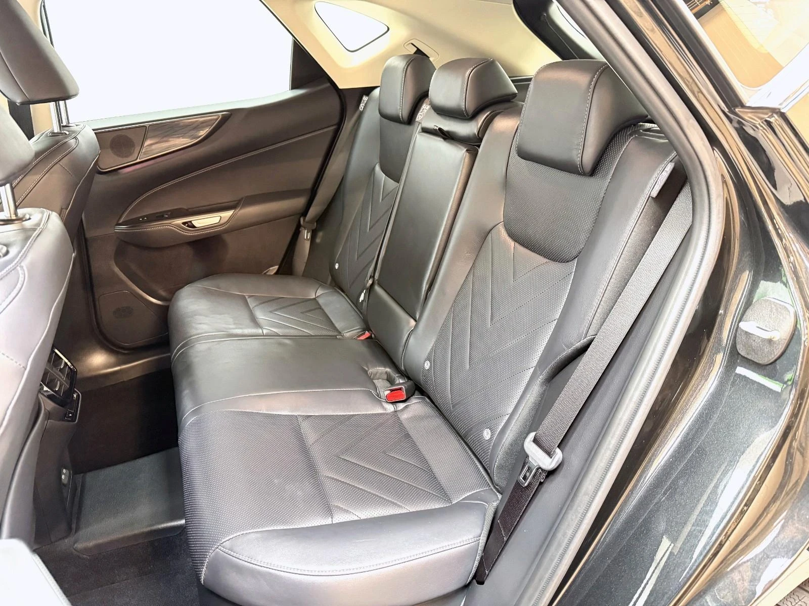 Lexus NX 450 NX 450 h+ E-Four Executive    | Mobile.bg   11