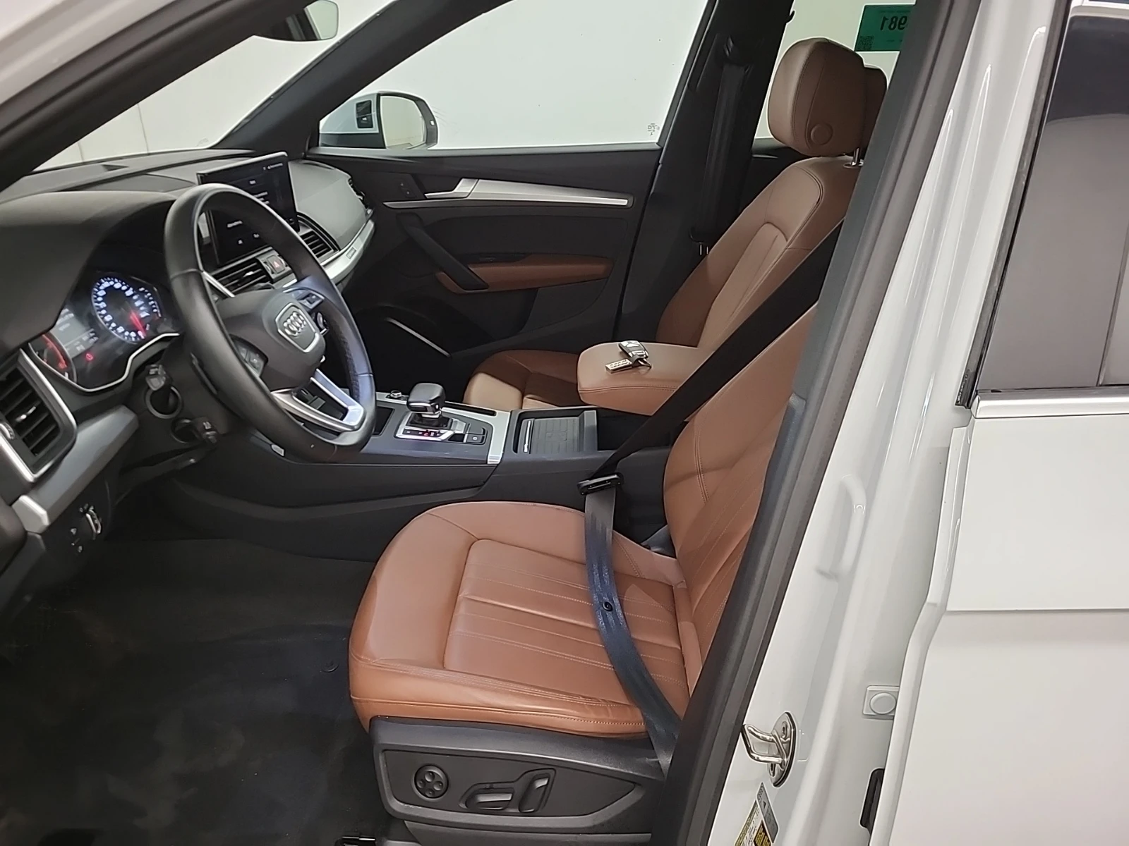 Audi Q5 * CARFAX *    | Mobile.bg   6