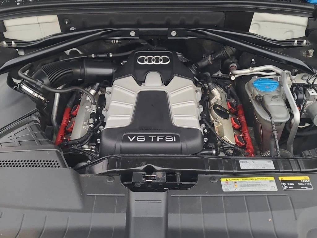 Audi Q5 * 3.0T Progressiv * CARFAX *  - изображение 10