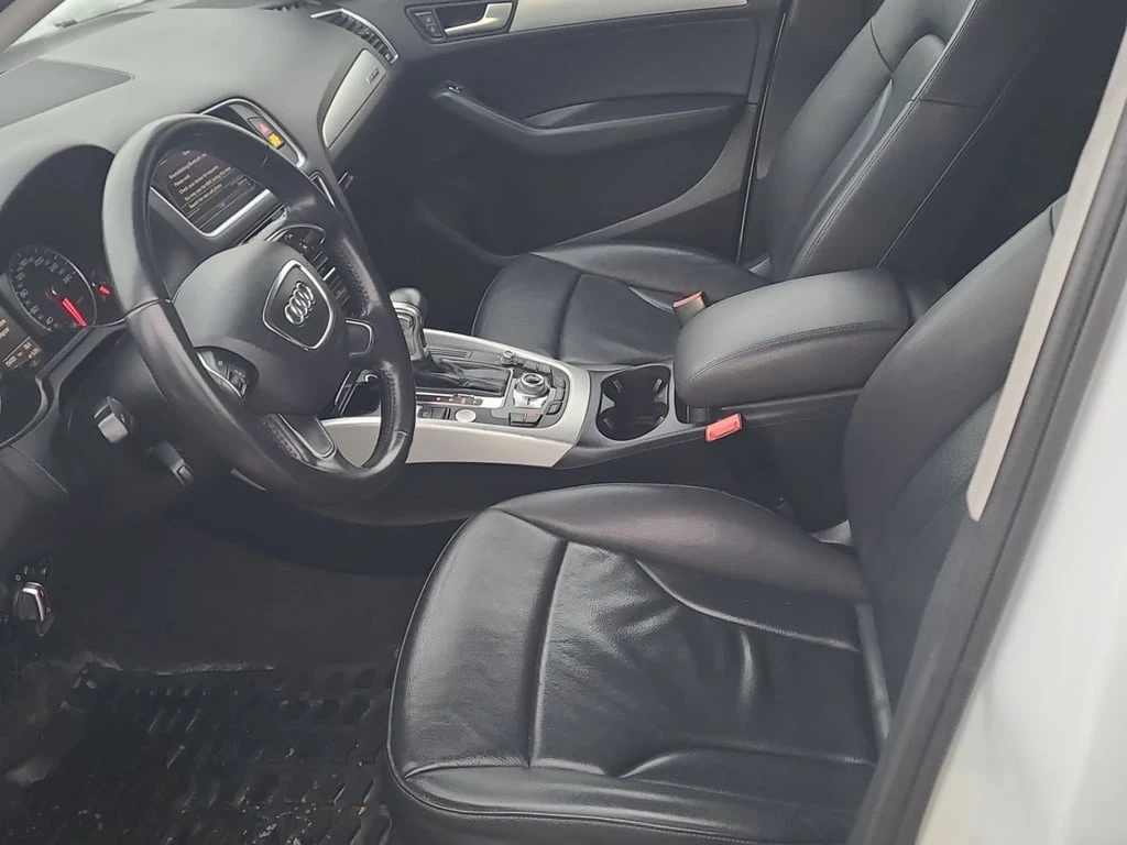 Audi Q5 * 3.0T Progressiv * CARFAX *  - изображение 2