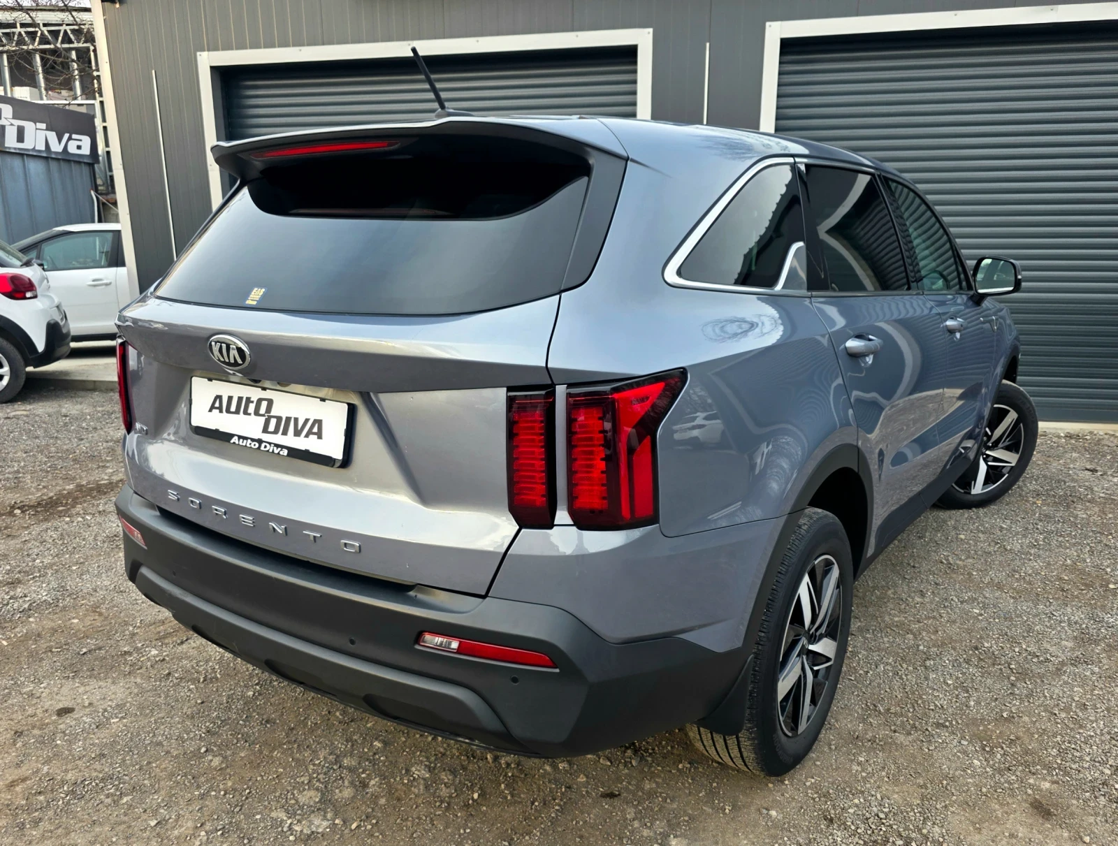 Kia Sorento X-line 2.5TURBO 4х4 281KS 52000km , снимка 4 - Автомобили и джипове - 53774212