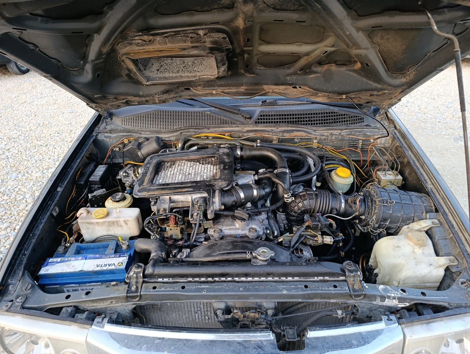 Nissan Terrano 3.0 ИТАЛИЯ, снимка 13 - Автомобили и джипове - 53989227