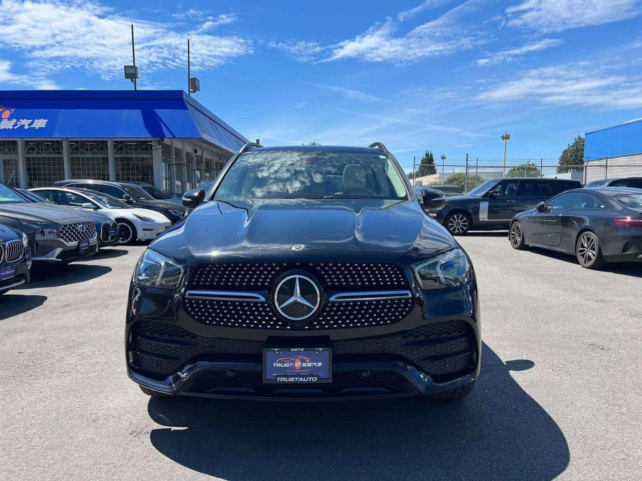 Mercedes-Benz GLE 350 BURMESTER| ПАМЕТ| АМБИЕНТ| ПОДГРЕВИ| CARFAX| , снимка 8 - Автомобили и джипове - 55280543