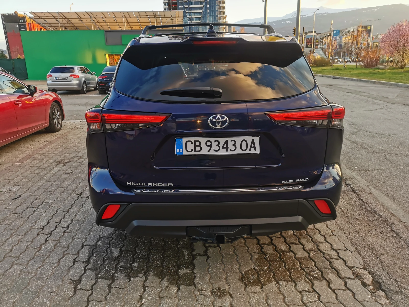 Toyota Highlander, снимка 6 - Автомобили и джипове - 55360667