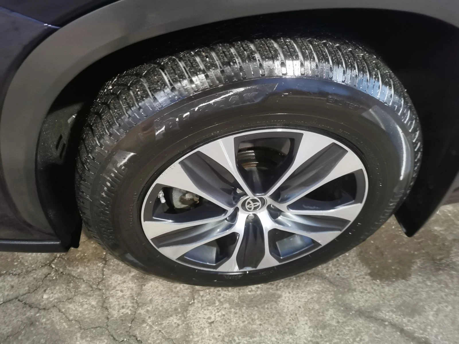 Toyota Highlander, снимка 8 - Автомобили и джипове - 55360667