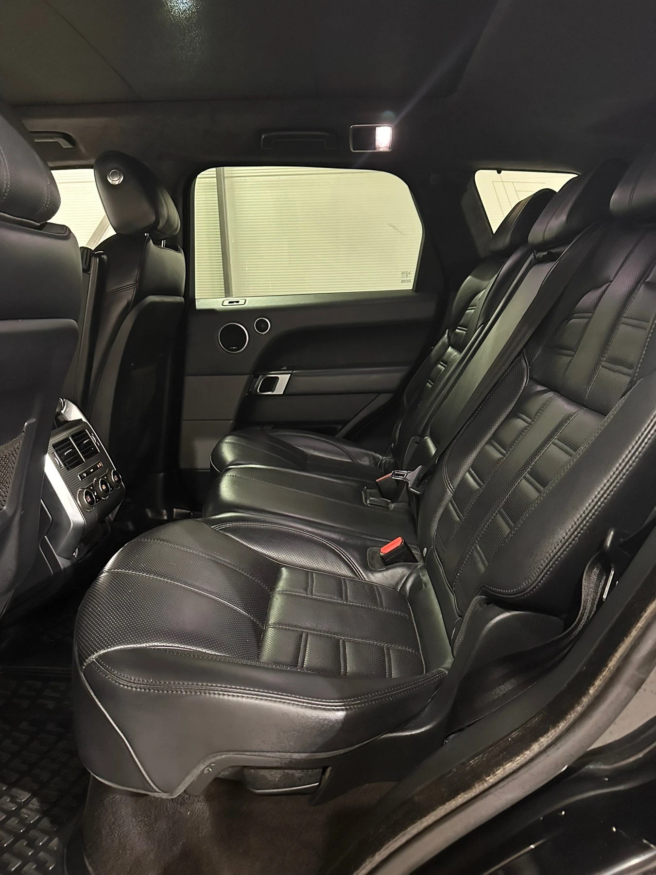 Land Rover Range Rover Sport 4.4d * Panorama* , снимка 10 - Автомобили и джипове - 55378079