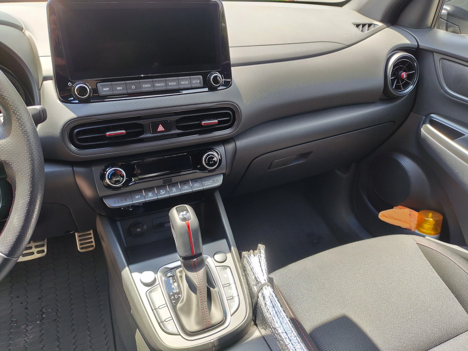 Hyundai Kona N-Line. Гаранционна. Бонуси в цената. , снимка 12 - Автомобили и джипове - 55545874