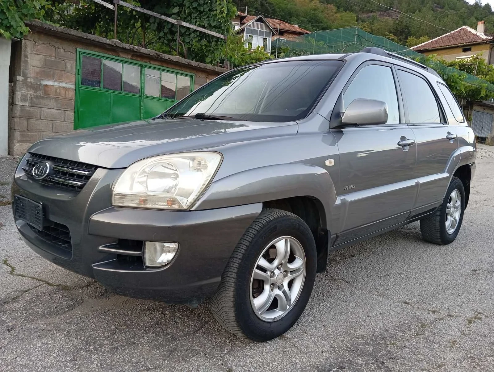 Kia Sportage 2.0i.Gaz.4x4.klima., снимка 3 - Автомобили и джипове - 55601007