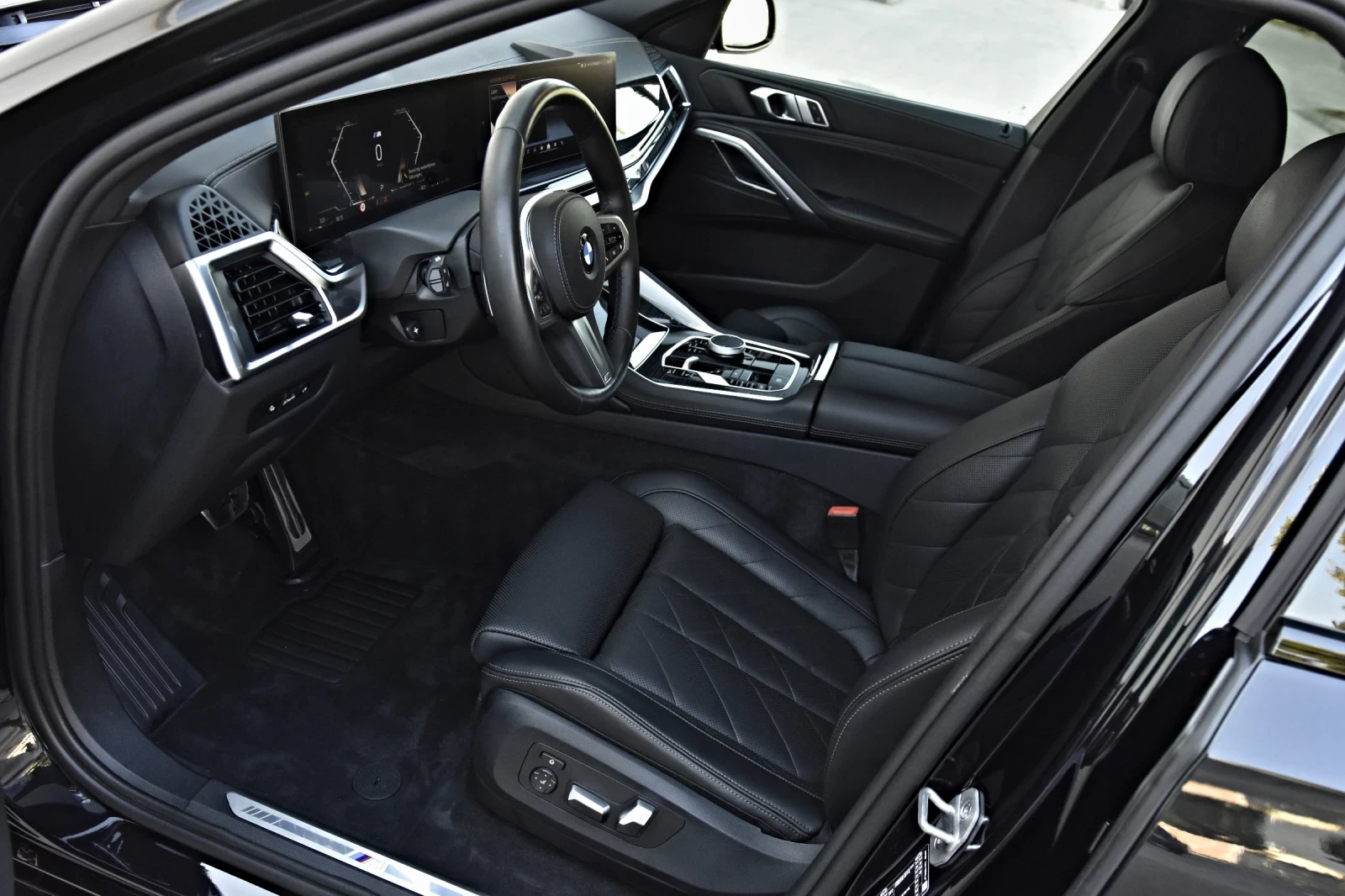 BMW X6 3.0D xDrive M-SPORT(PRO) LASER EXCLUSIVE SHADOW , снимка 8 - Автомобили и джипове - 55630644