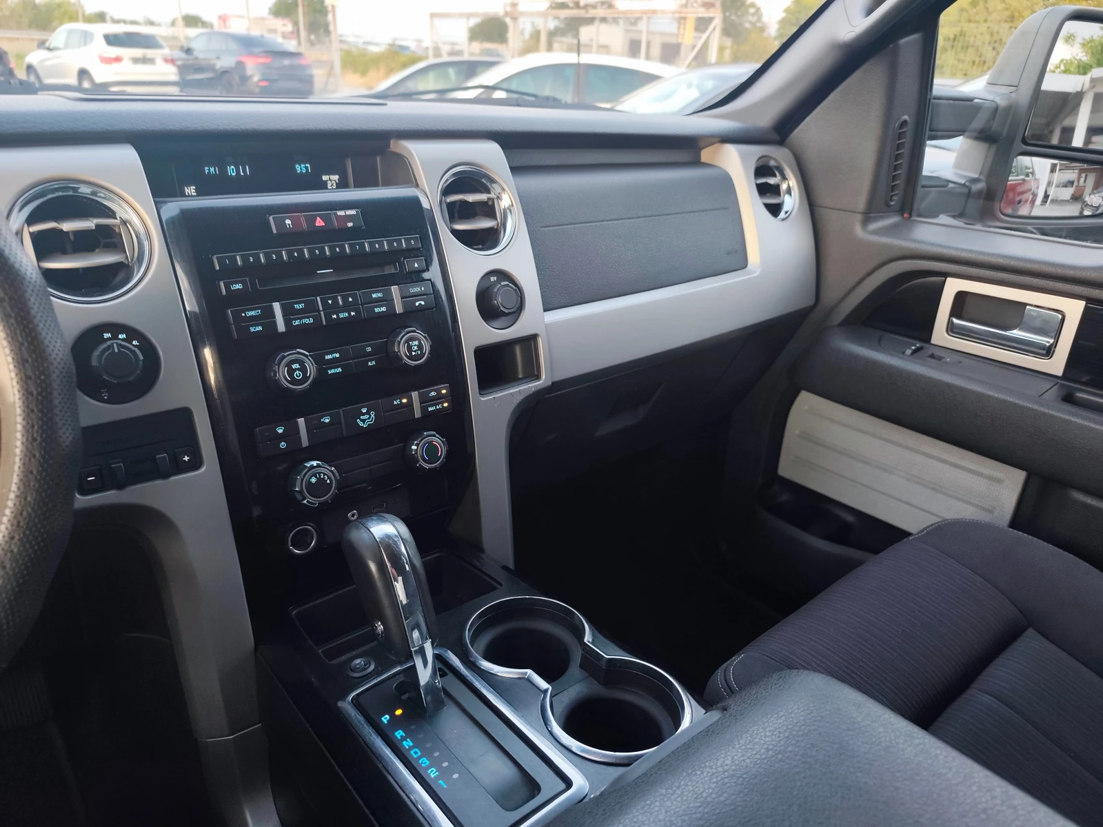 Ford F150, снимка 13 - Автомобили и джипове - 56061665