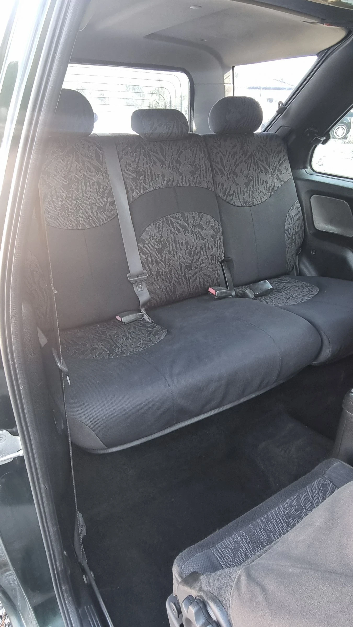 Land Rover Defender 2.0 TD HARD TOP, снимка 12 - Автомобили и джипове - 56062600
