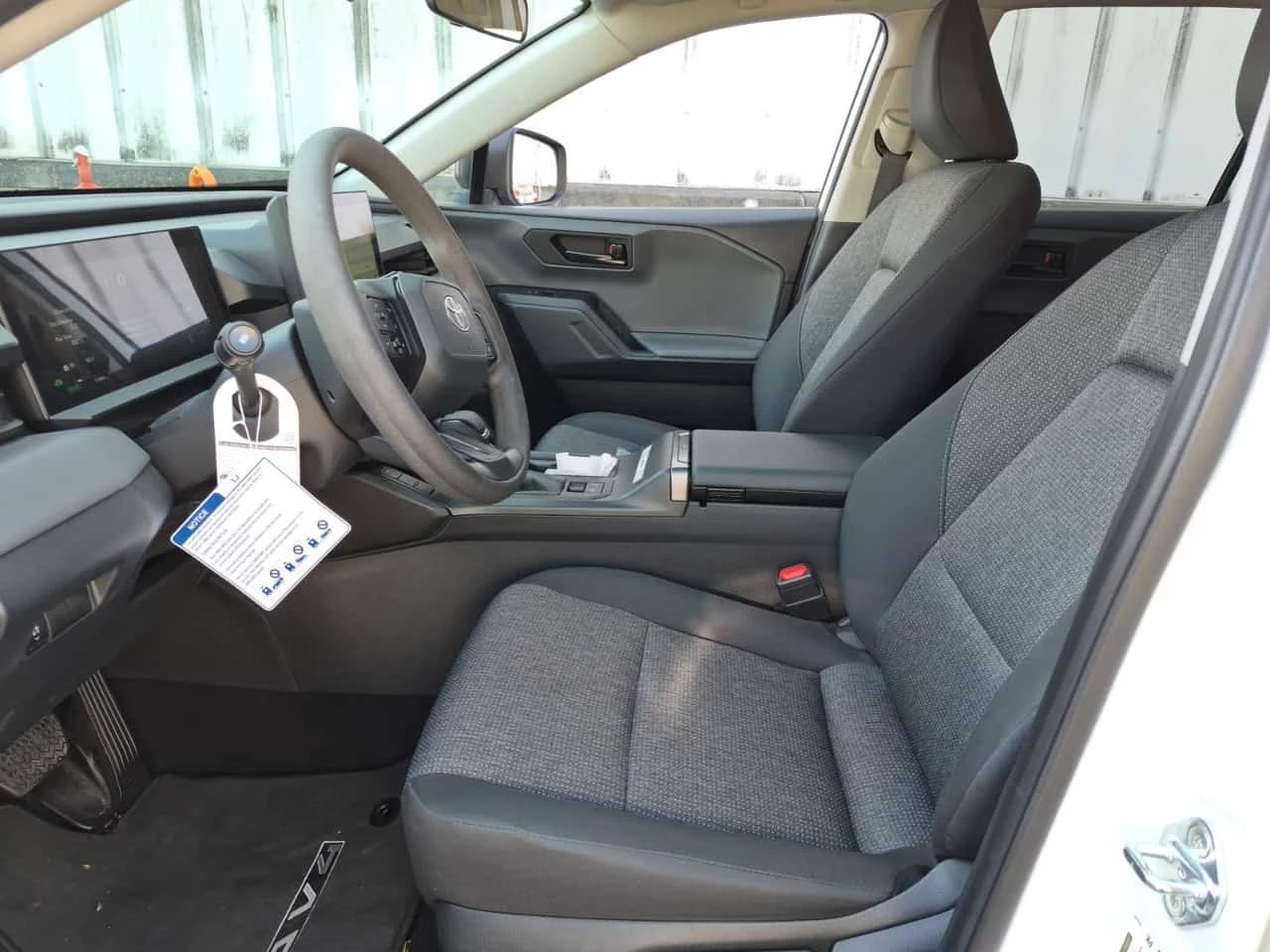 Toyota Rav4 * LE AWD HYBRID * CARFAX * ��� ������������ ������ | Mobile.bg � ����������� 5