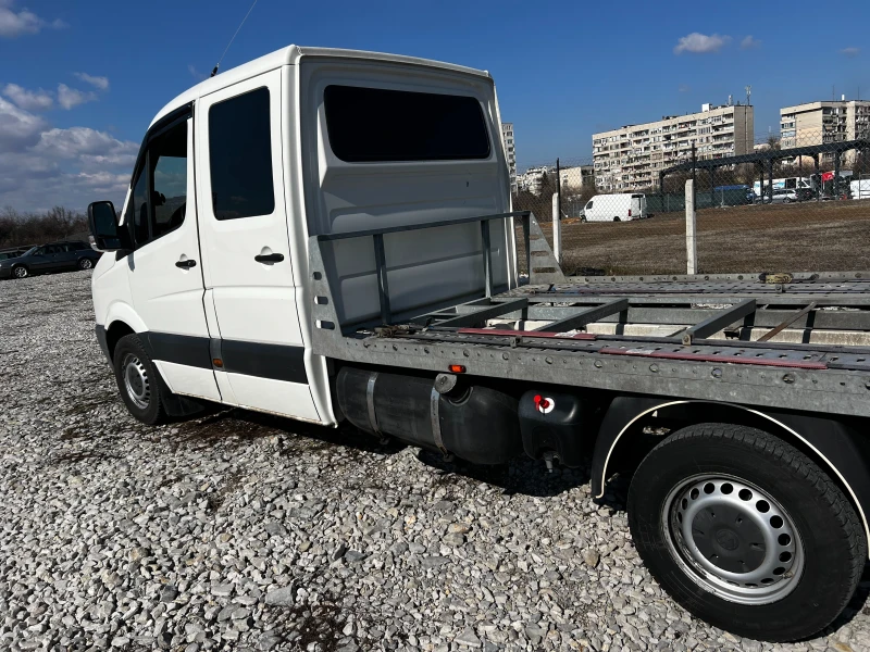 VW Crafter, снимка 6 - Бусове и автобуси - 49347176