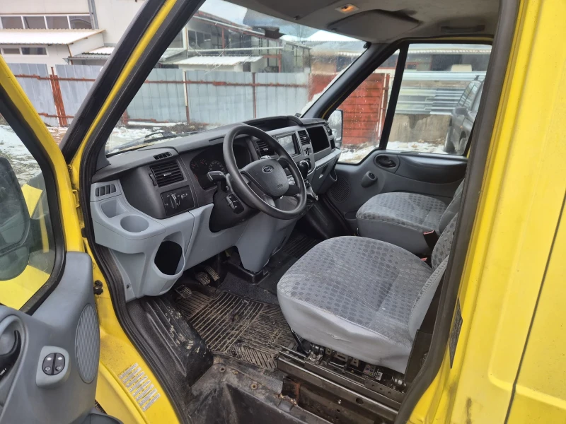 Ford Transit 300L63KW, снимка 7 - Бусове и автобуси - 53099802