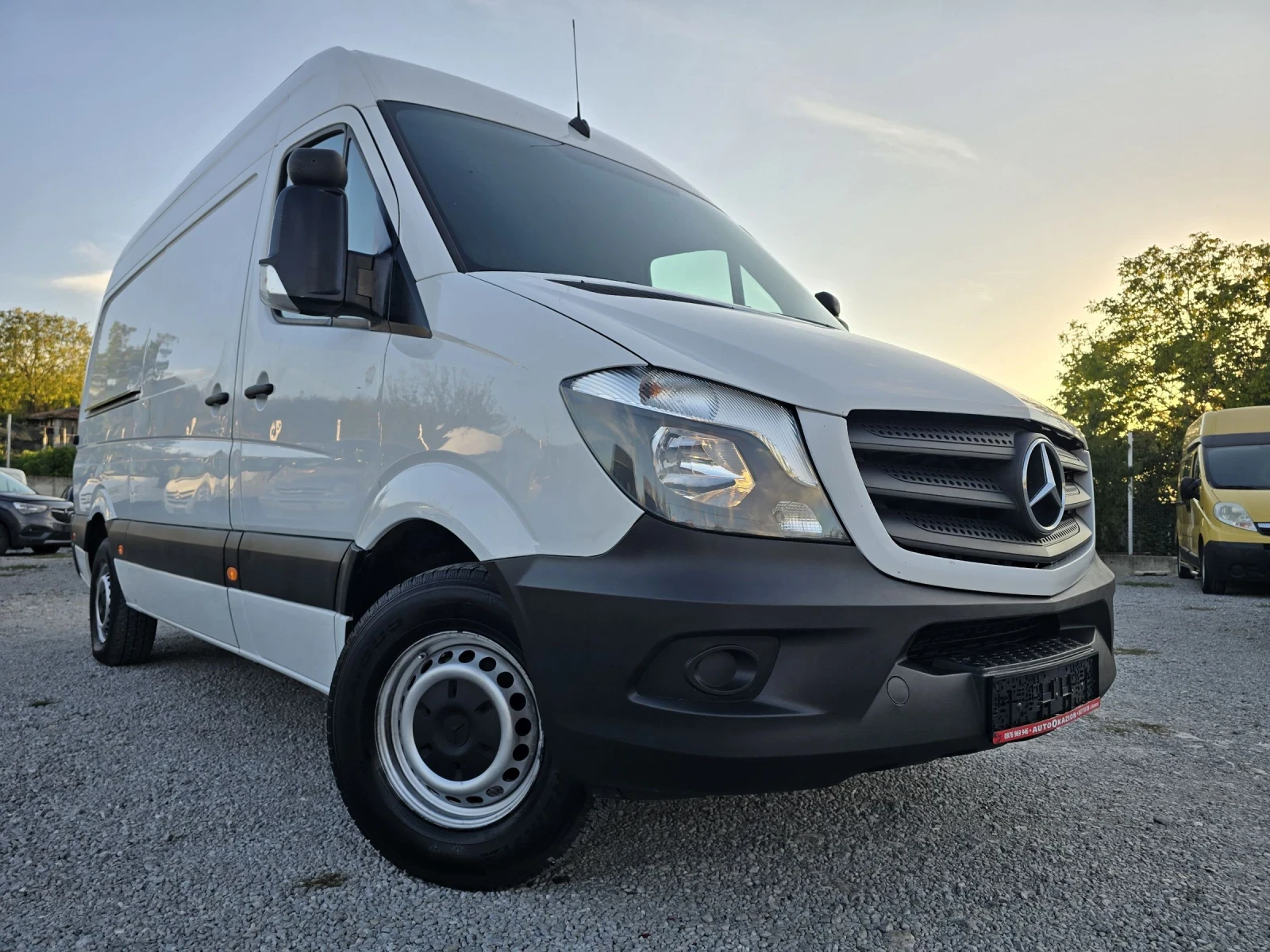 Mercedes-Benz Sprinter 313 2.2 АВТОМАТИК КЛИМАТРОНИК - изображение 3