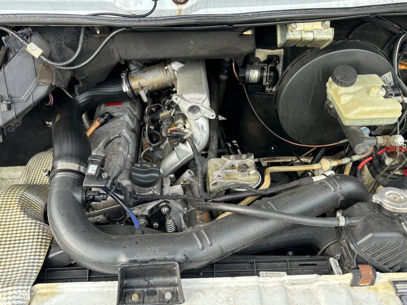 Mercedes-Benz 412  - изображение 10