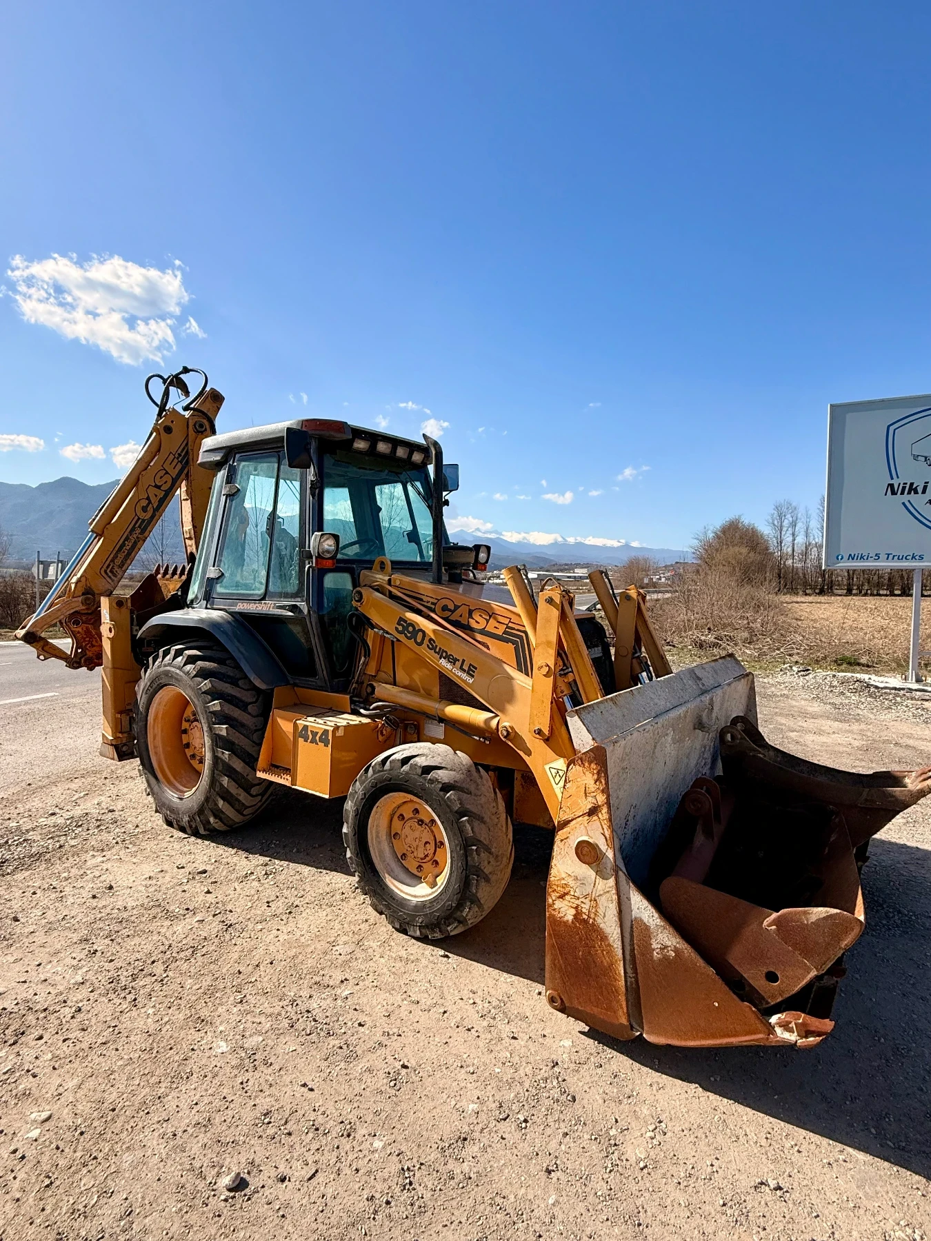 Багер Case 590 SUPER LE Ride Control 4x4, снимка 3 - Индустриална техника - 53849653