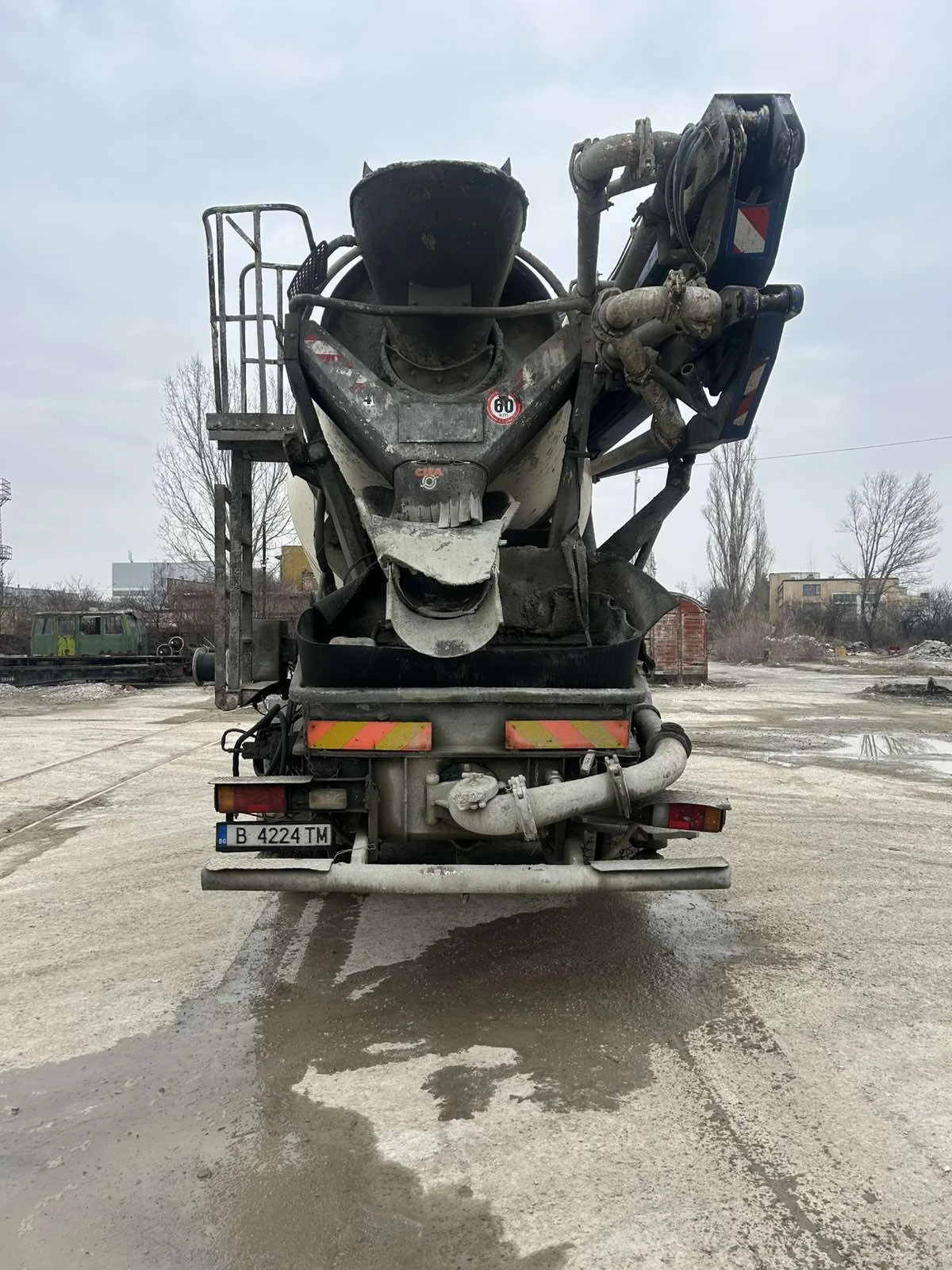 Бетон помпа Друга марка, снимка 5 - Индустриална техника - 54066914