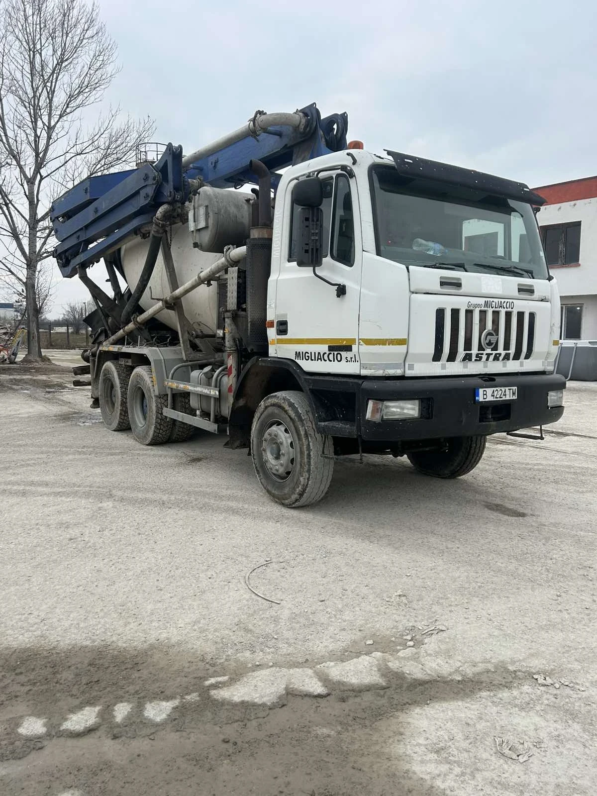 Бетон помпа Друга марка, снимка 2 - Индустриална техника - 54066914