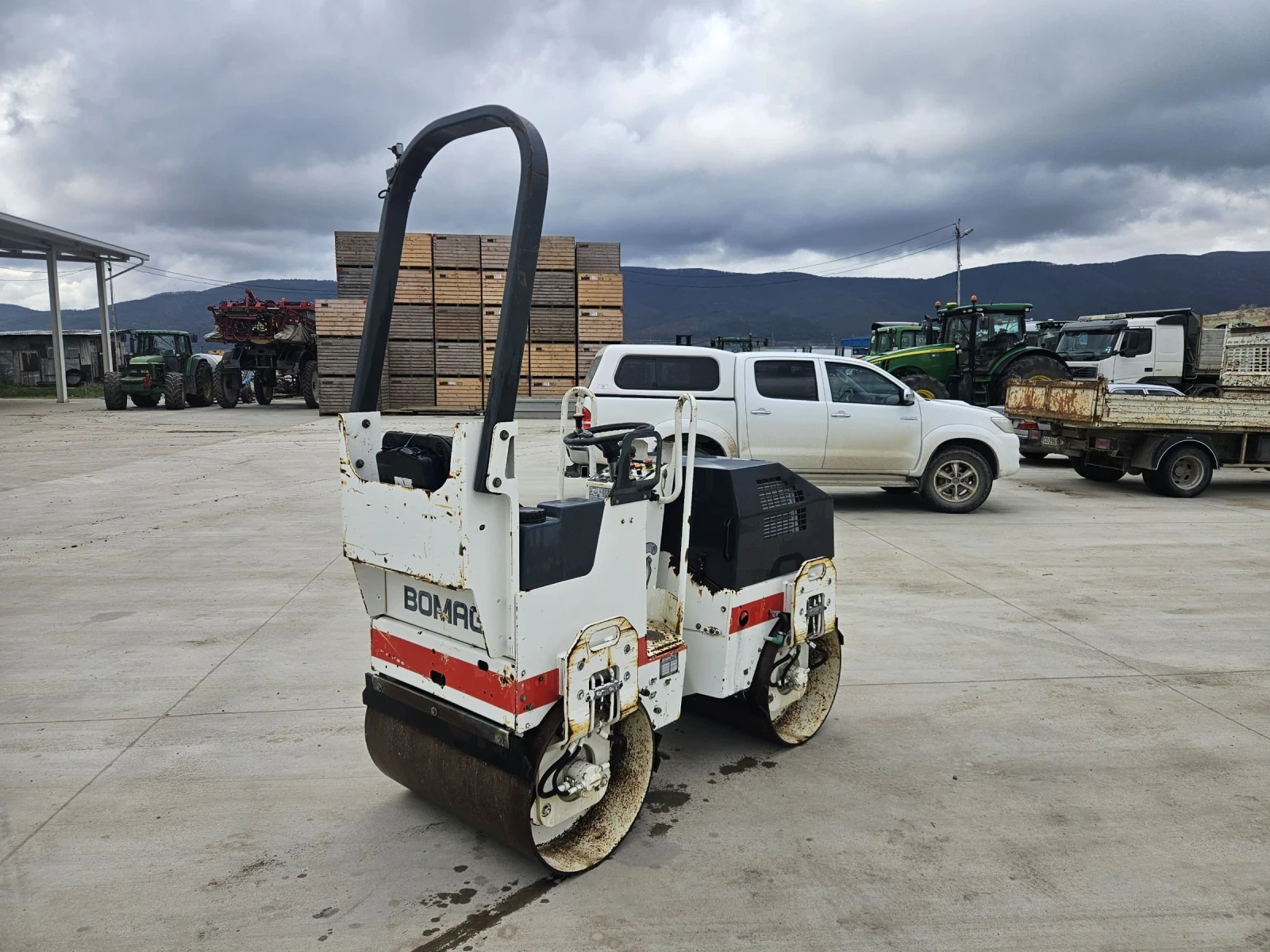 Валяк BOMAG BW 90, снимка 7 - Индустриална техника - 54090750