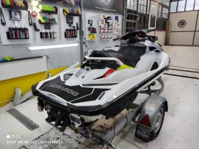 ����� �� �������� �� ���� Bombardier Sea Doo RXP-300