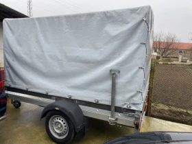 За автомобил Humbaur