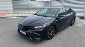 Toyota Camry SE, снимка 1