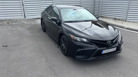 Toyota Camry SE, снимка 4