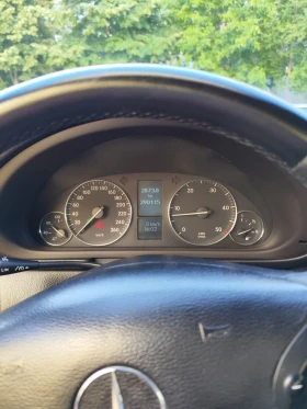 Mercedes-Benz C 320, снимка 8