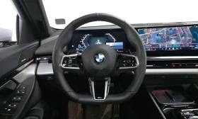 BMW 520 i M Sport * HUD * HAR/KAR* ПАМЕТ* ПАНО* , снимка 13