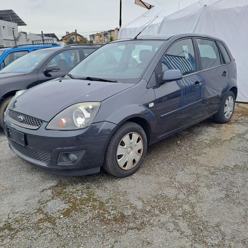 Ford Fiesta 1.4 дизел, снимка 16 - Автомобили и джипове - 47373024