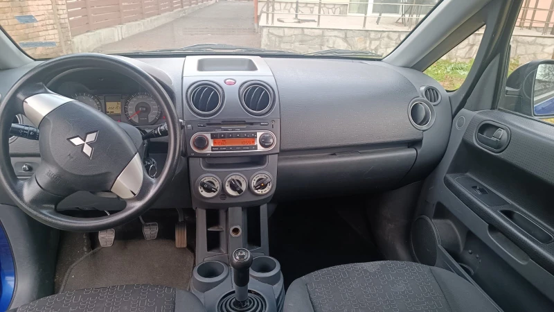 Mitsubishi Colt, снимка 11 - Автомобили и джипове - 48249808