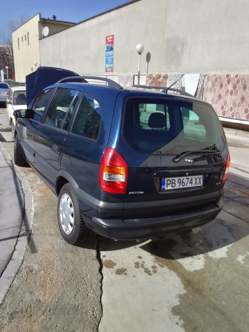 Opel Zafira, снимка 5 - Автомобили и джипове - 48621764