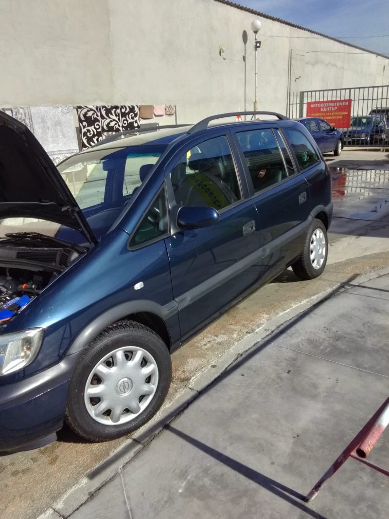 Opel Zafira, снимка 4 - Автомобили и джипове - 48621764