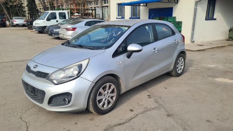 Kia Rio 1.1 crdi, снимка 2 - Автомобили и джипове - 49134897