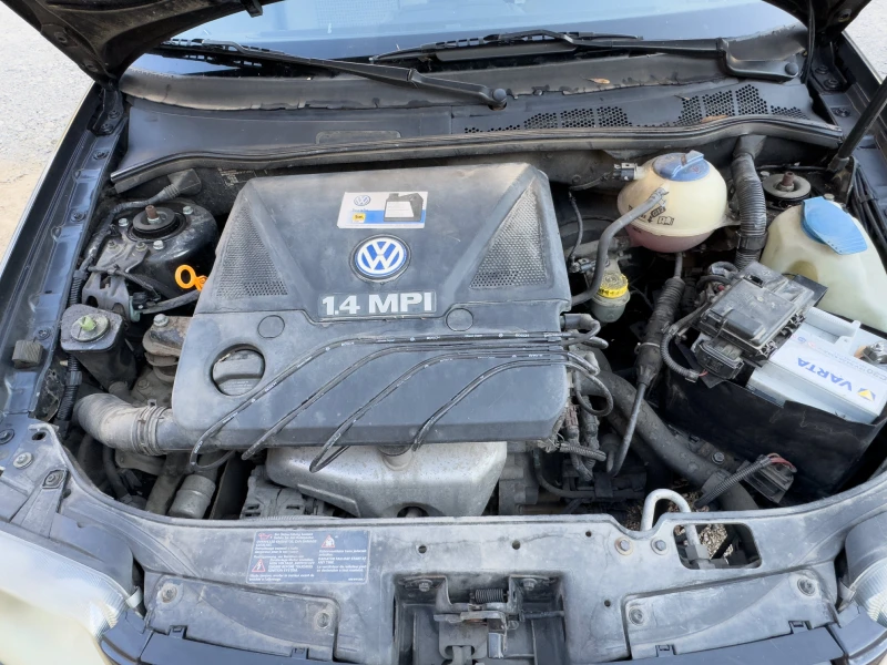 VW Polo 1.4 mpi, снимка 14 - Автомобили и джипове - 51740314