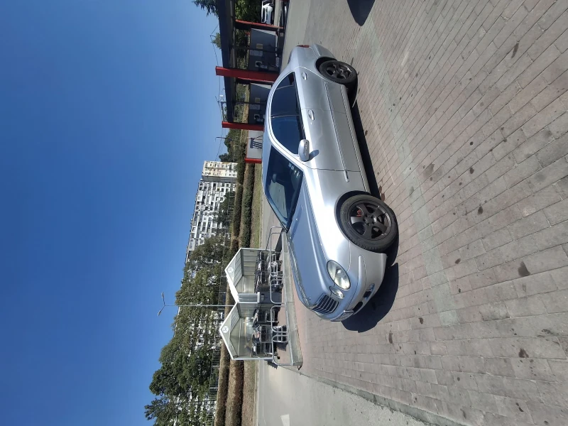 Mercedes-Benz E 240 2.6 бензин -газ, снимка 8 - Автомобили и джипове - 52499092