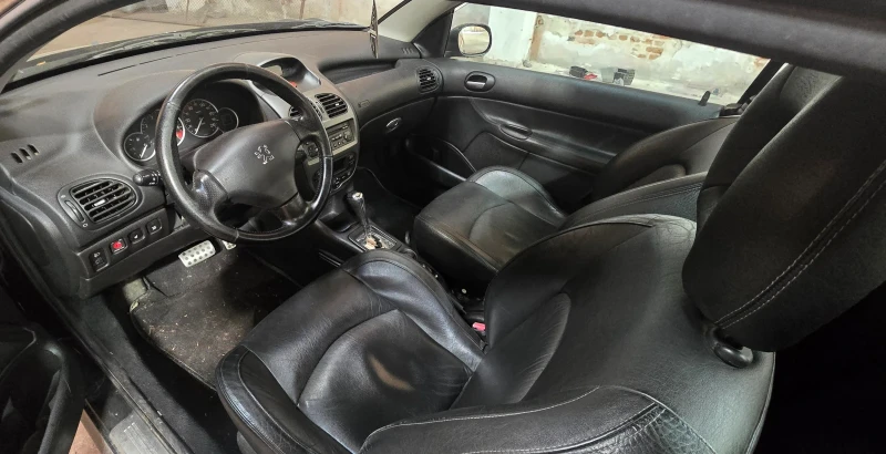 Peugeot 206 1.6, снимка 5 - Автомобили и джипове - 52613632