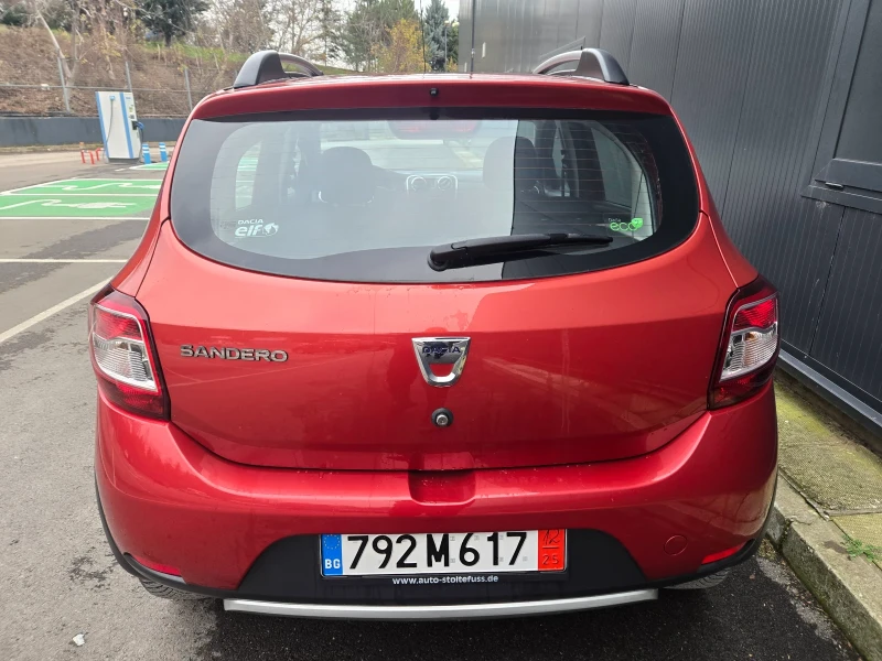 Dacia Sandero Stepway, снимка 13 - Автомобили и джипове - 52712128