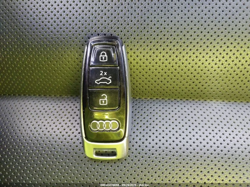 Audi E-Tron GT RS QUATTRO* B&O-музика* подгрев* обдухване* Heads-, снимка 13 - Автомобили и джипове - 52735919