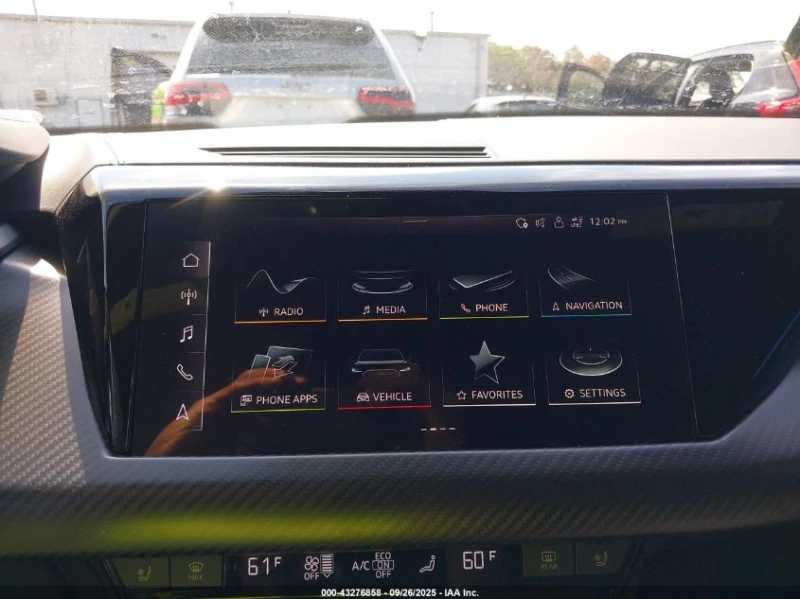 Audi E-Tron GT RS QUATTRO* B&O-музика* подгрев* обдухване* Heads-, снимка 11 - Автомобили и джипове - 52735919