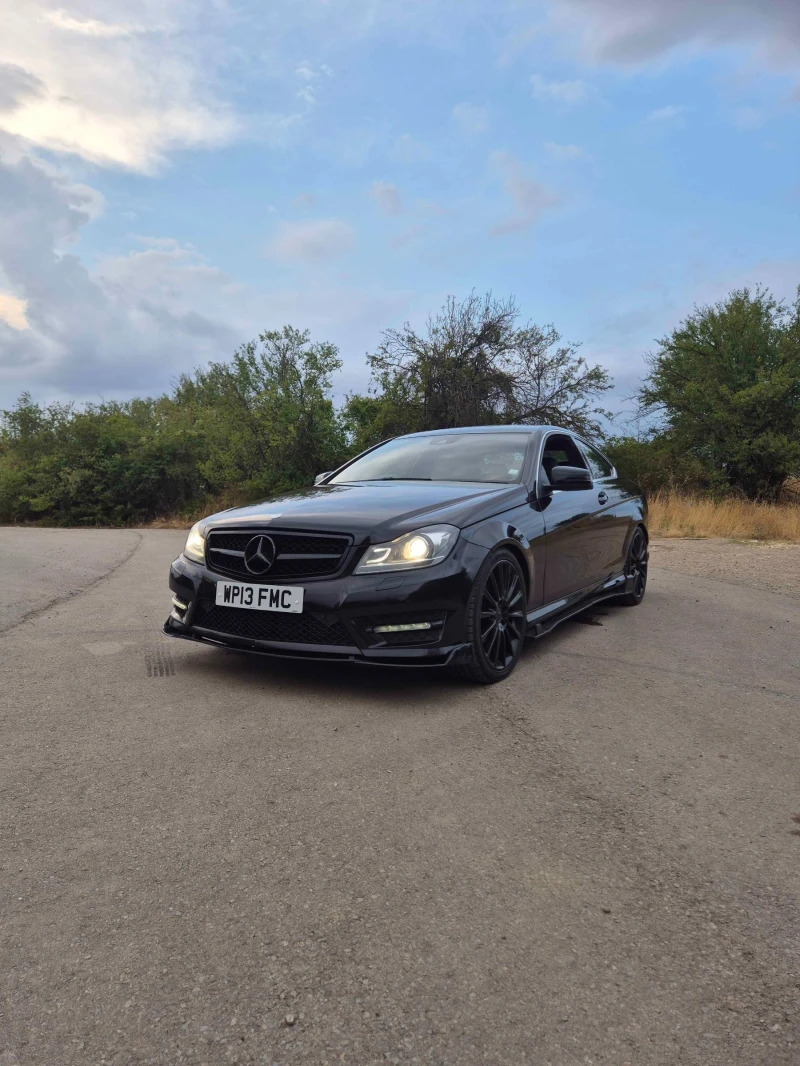 Mercedes-Benz C 220, снимка 4 - Автомобили и джипове - 52831519