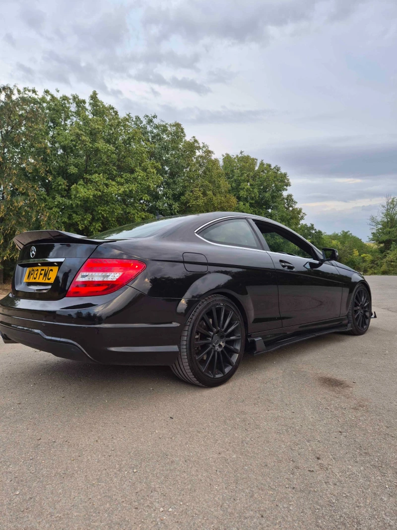 Mercedes-Benz C 220, снимка 10 - Автомобили и джипове - 52831519