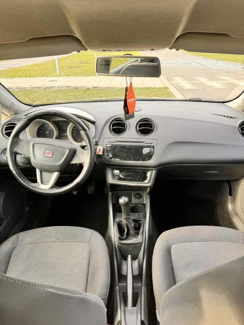 Seat Ibiza 1.4 mpi, снимка 6 - Автомобили и джипове - 52842813